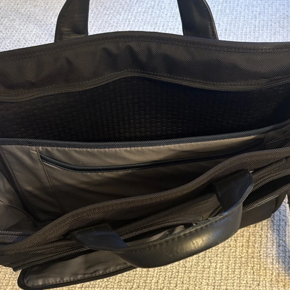 Tumi Alpha 2 briefcase